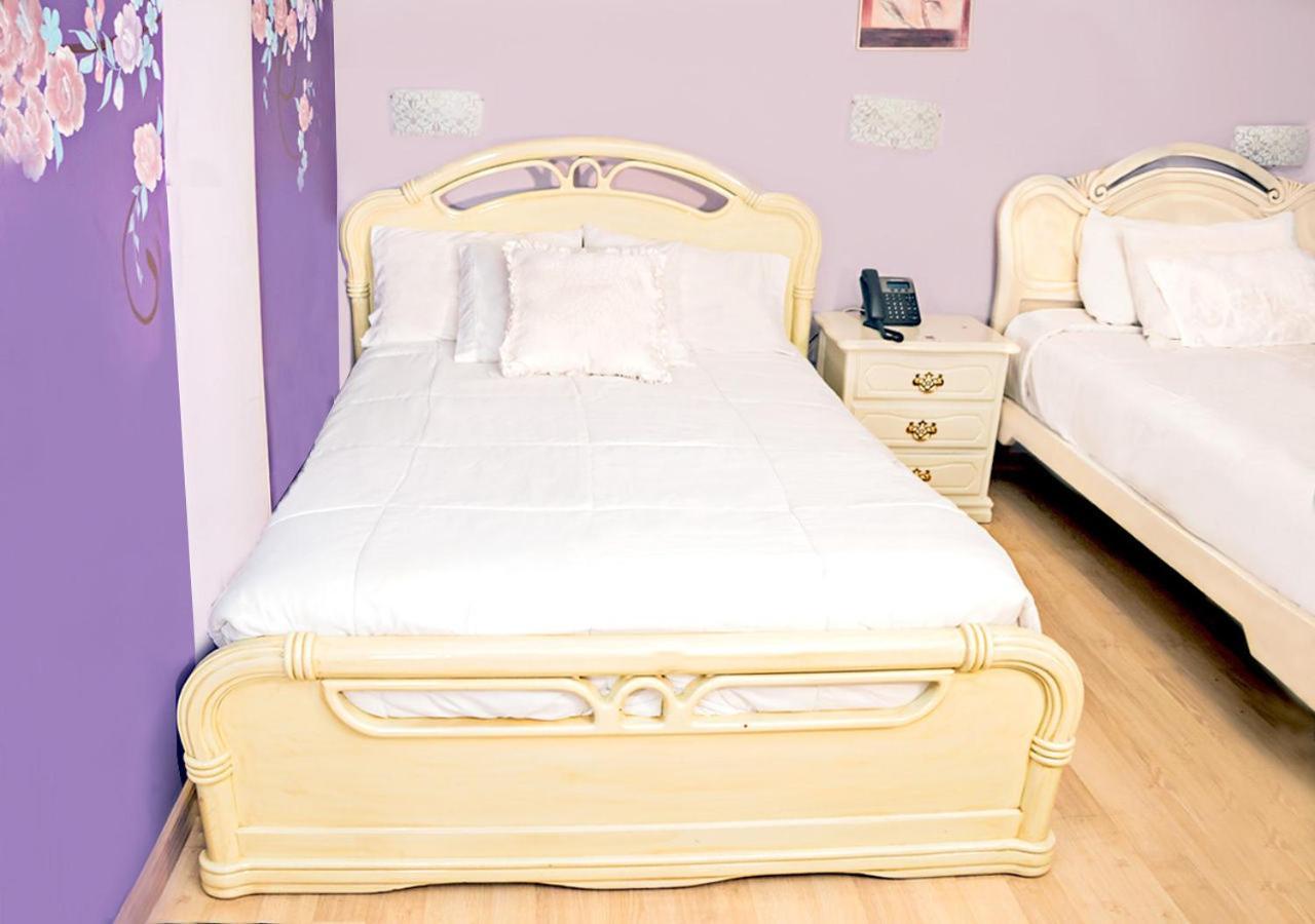 Hotel Boutique Casa Ruth En Куенка Екстериор снимка