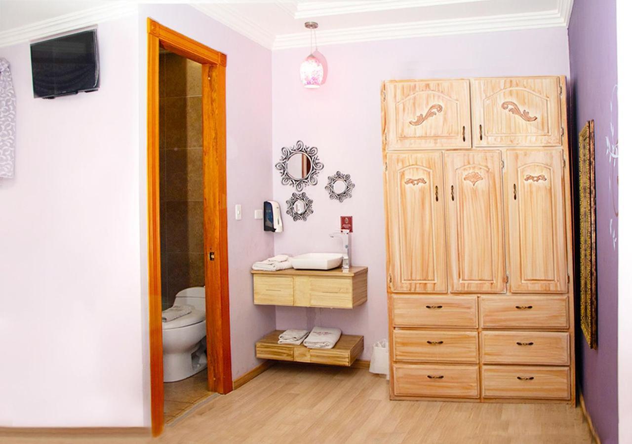 Hotel Boutique Casa Ruth En Куенка Екстериор снимка
