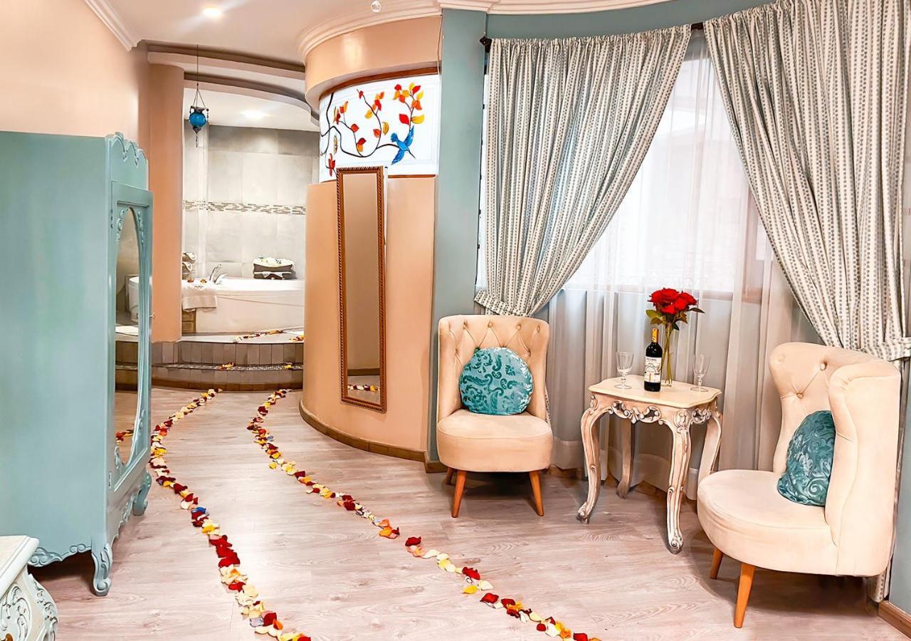 Hotel Boutique Casa Ruth En Куенка Екстериор снимка