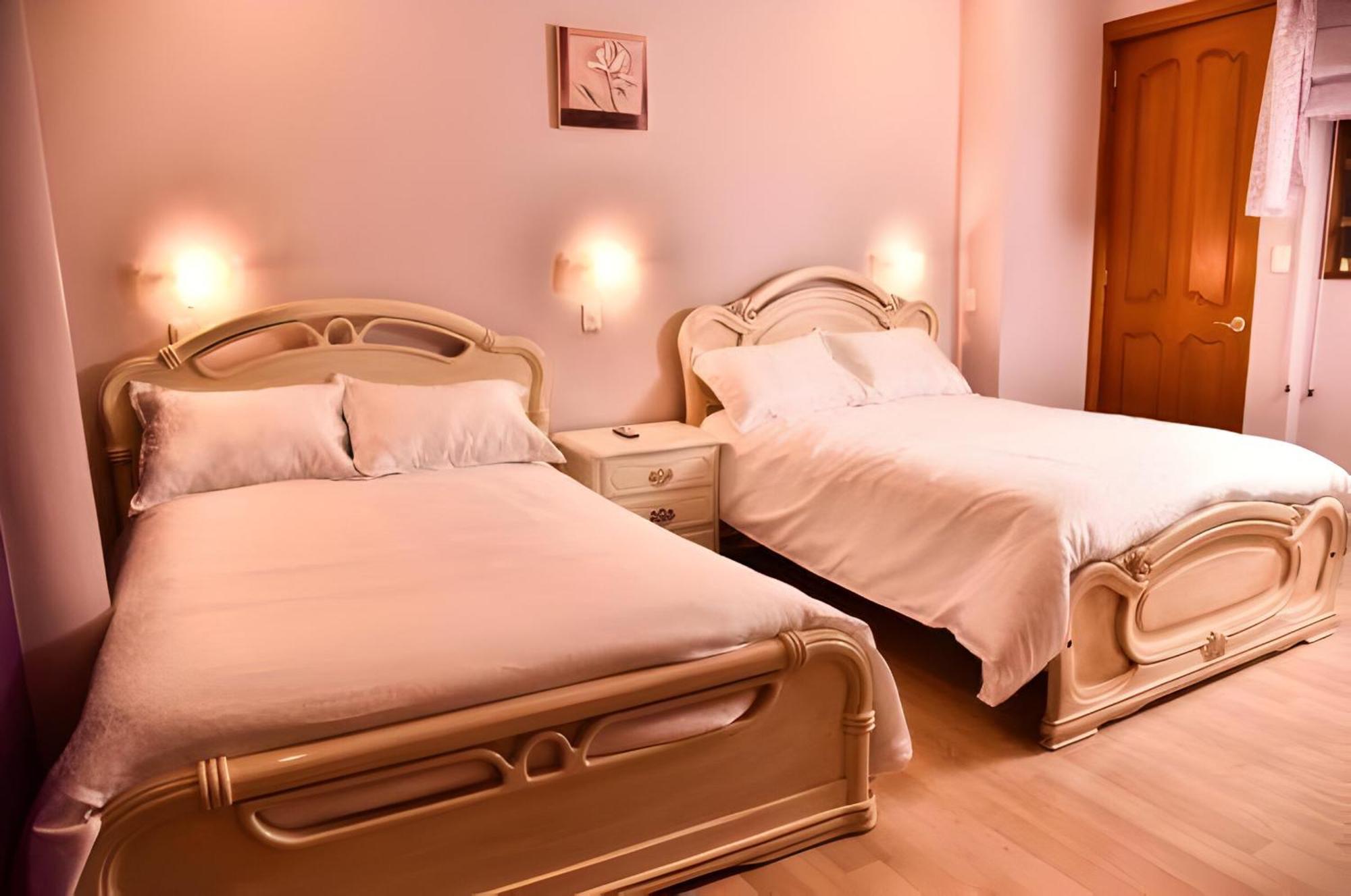 Hotel Boutique Casa Ruth En Куенка Екстериор снимка