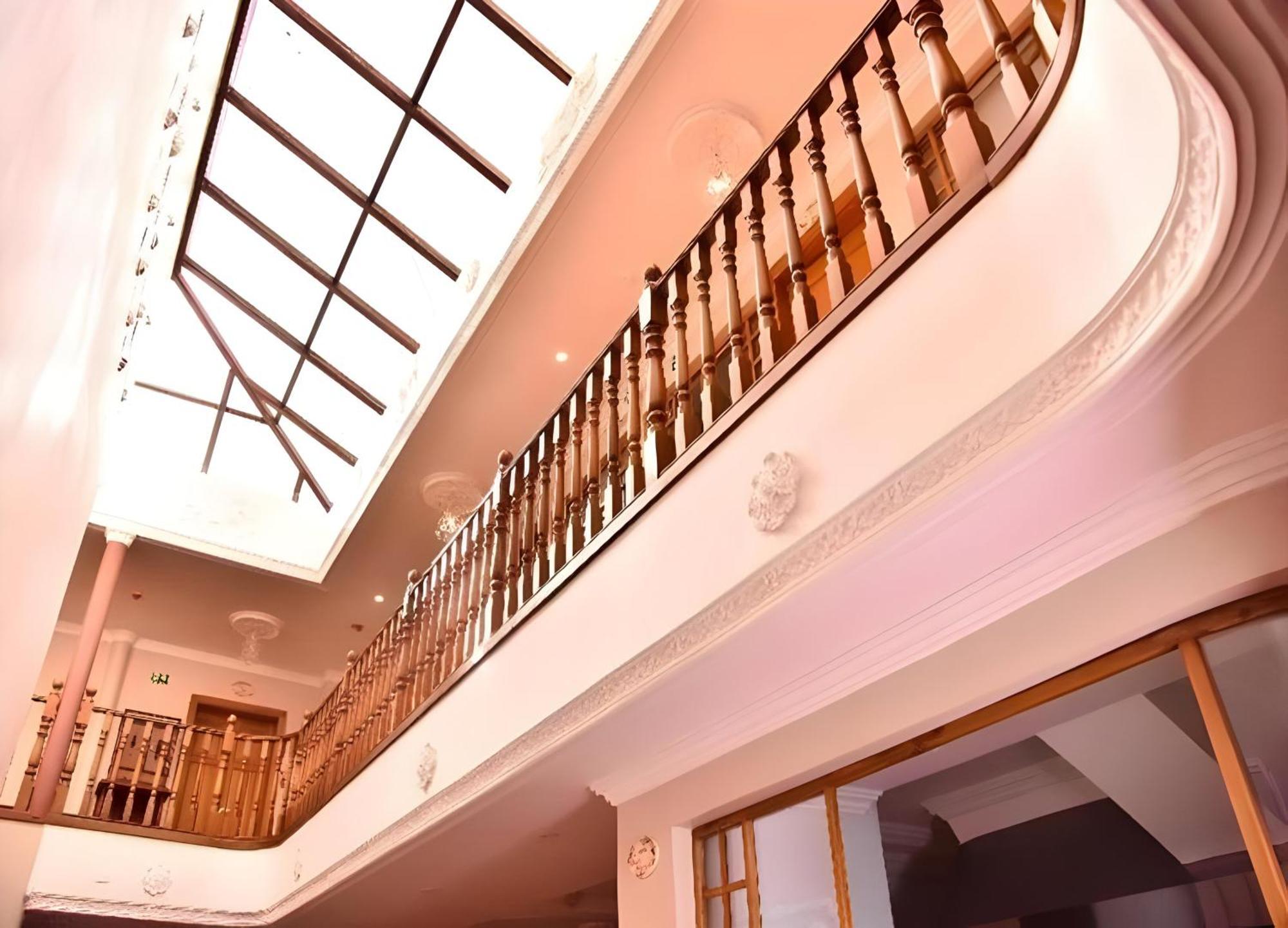 Hotel Boutique Casa Ruth En Куенка Екстериор снимка