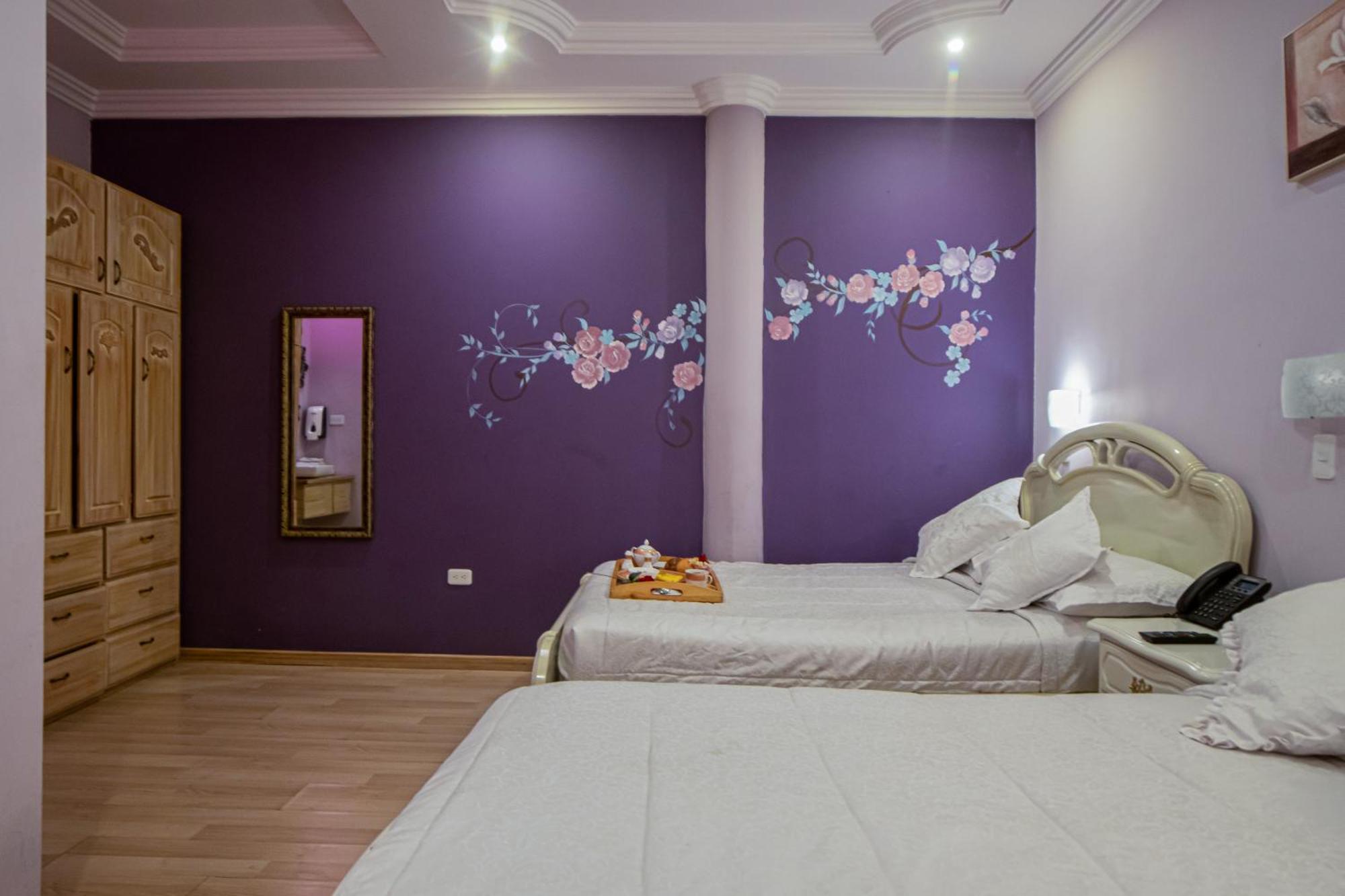 Hotel Boutique Casa Ruth En Куенка Екстериор снимка