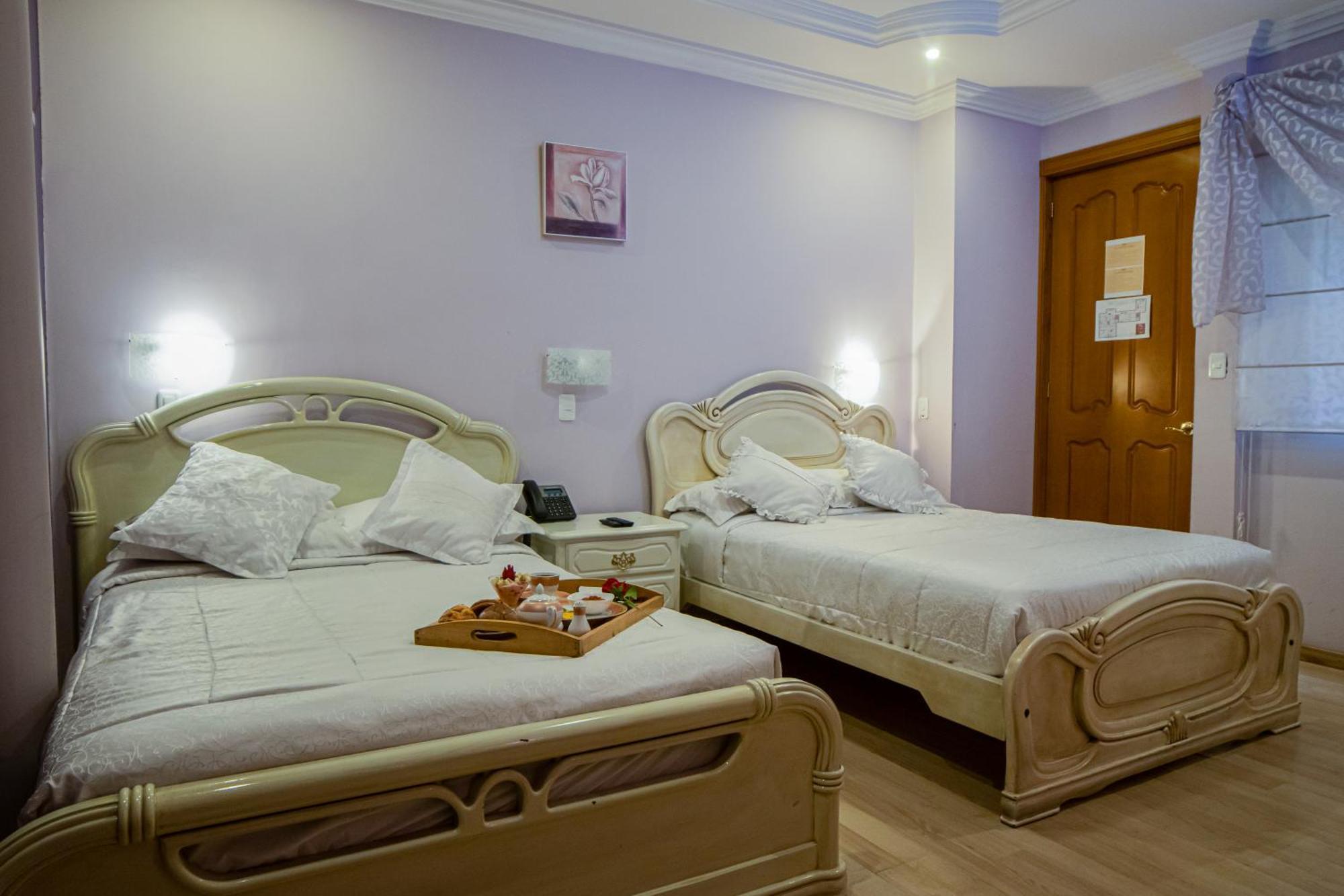 Hotel Boutique Casa Ruth En Куенка Екстериор снимка