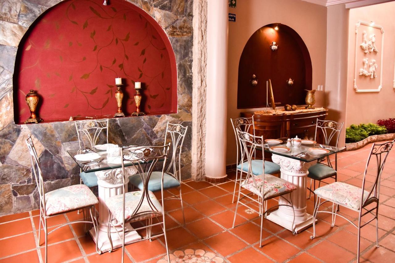 Hotel Boutique Casa Ruth En Куенка Екстериор снимка